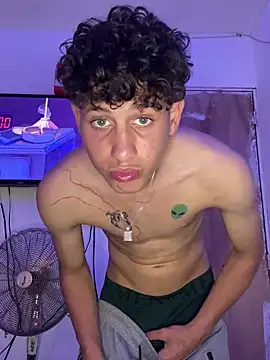 LatinBoysxxx online show from March 3, 10:10 pm