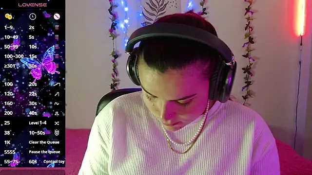 Nika 1  online show from February 6, 8:34 pm