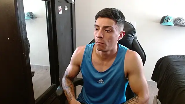 kv   xxx  online show from January 18, 9:40 pm