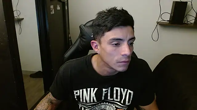 kv   xxx  online show from February 19, 4:52 am