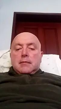 Snapshot of Necas197 chatting on December 22, 9:44 am Necas197 online show from December 22, 9:44 am