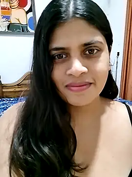 Snapshot of chanu174174 chatting on January 9, 4:04 am chanu174174 online show from January 9, 4:04 am