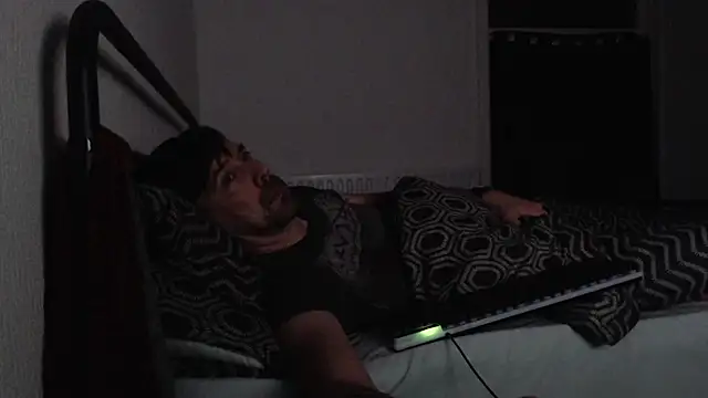 willybewild online show from November 8, 2:01 am