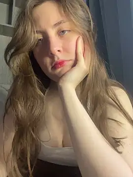 Snapshot of Topvi_ chatting on February 16, 11:38 am Topvi online show from February 16, 11:38 am