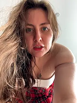 Snapshot of Topvi_ chatting on October 24, 10:11 am Topvi online show from October 24, 10:11 am