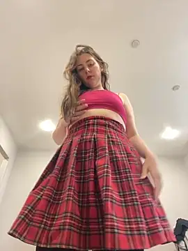 Snapshot of Topvi_ chatting on November 23, 10:37 am Topvi online show from November 23, 10:37 am