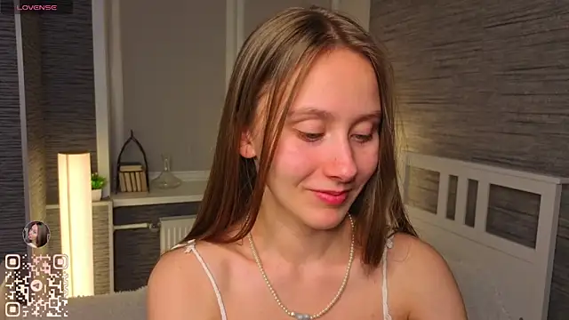 Snapshot of EthalBuffkin chatting on October 25, 7:08 pm EthalBuffkin online show from October 25, 7:08 pm