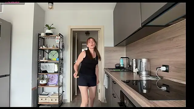 Snapshot of jainesummer chatting on July 8, 12:42 pm jainesummer online show from July 8, 12:42 pm