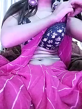 Snapshot of Esha_Babyy chatting on February 27, 8:31 pm Esha Babyy online show from February 27, 8:31 pm