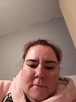 Snapshot of Viola_SassyX chatting on December 3, 6:37 am Viola SassyX online show from December 3, 6:37 am