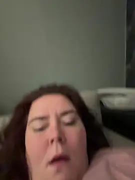 Snapshot of Viola_SassyX chatting on December 5, 7:16 am Viola SassyX online show from December 5, 7:16 am