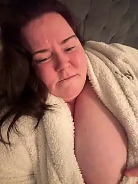 Snapshot of Viola_SassyX chatting on March 22, 7:42 pm Viola SassyX online show from March 22, 7:42 pm