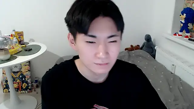 Miram Yu online show from November 16, 2:50 am