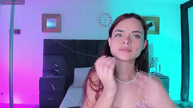 HannaRhodes online show from January 6, 9:22 pm