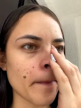 HannaRhodes online show from October 4, 1:42 pm