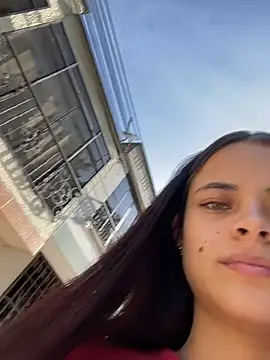 HannaRhodes online show from October 19, 1:01 pm