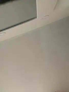 HannaRhodes online show from January 10, 12:40 pm