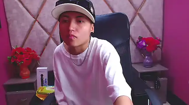 Im Mathias online show from February 1, 9:11 am