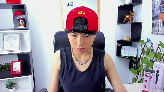 Im Mathias online show from October 11, 2:59 pm