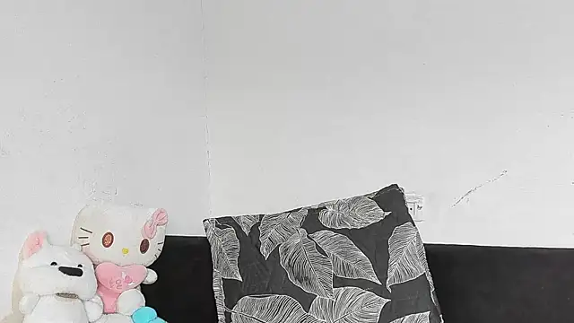 salome daniel online show from June 25, 2:54 pm