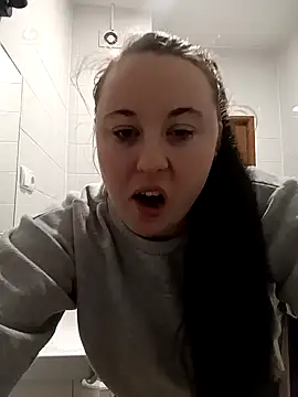 Snapshot of Princessa99 chatting on November 3, 8:10 pm Princessa99 online show from November 3, 8:10 pm