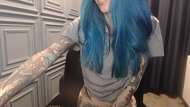 Snapshot of RavenryderUK chatting on March 14, 9:42 pm RavenryderUK online show from March 14, 9:42 pm