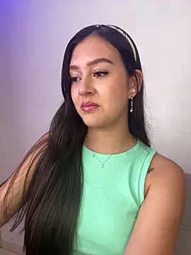 Snapshot of kanne_mia chatting on February 27, 7:04 pm kanne mia online show from February 27, 7:04 pm