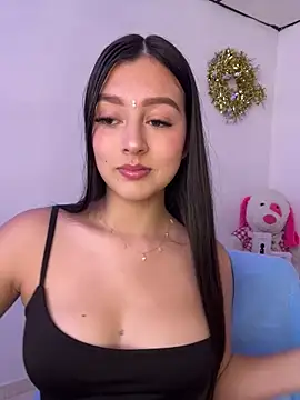 Snapshot of kanne_mia chatting on March 10, 5:29 pm kanne mia online show from March 10, 5:29 pm