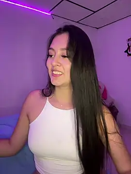 Snapshot of kanne_mia chatting on March 22, 3:52 am kanne mia online show from March 22, 3:52 am