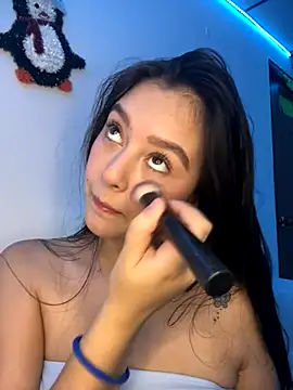 Snapshot of kanne_mia chatting on November 6, 10:32 pm kanne mia online show from November 6, 10:32 pm