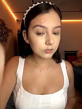 Snapshot of kanne_mia chatting on November 26, 6:31 pm kanne mia online show from November 26, 6:31 pm