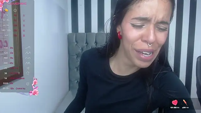 stephania t online show from January 11, 1:32 pm