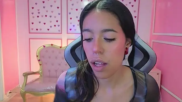 stephania t online show from September 19, 11:33 am