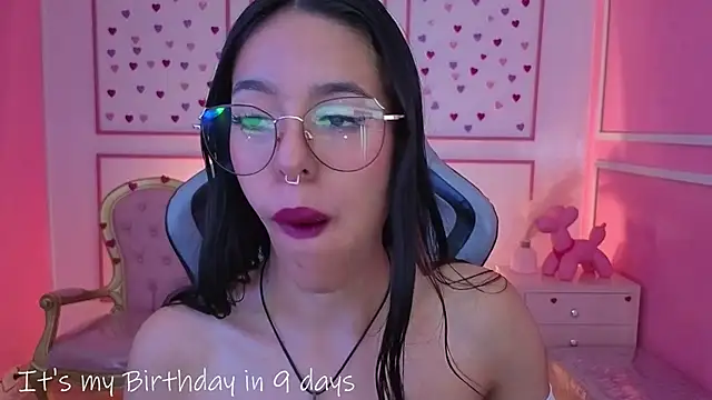 stephania t online show from October 8, 12:47 pm