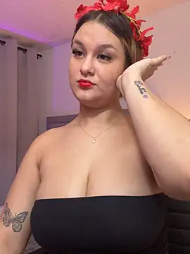 Snapshot of valeria_gomezx chatting on February 27, 6:42 pm valeria gomezx online show from February 27, 6:42 pm