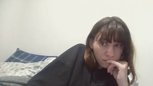 Snapshot of TheSexiest2025 chatting on December 19, 4:13 pm TheSexiest2025 online show from December 19, 4:13 pm