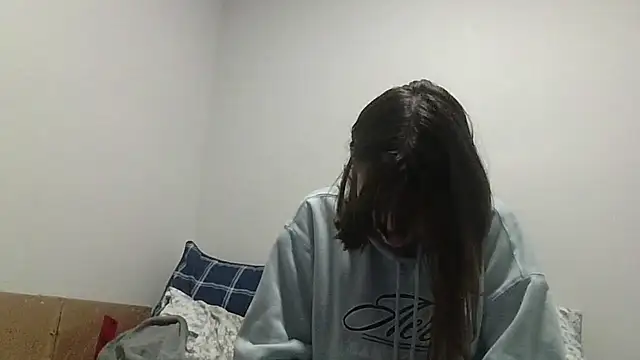 Snapshot of TheSexiest2025 chatting on February 5, 2:59 pm TheSexiest2025 online show from February 5, 2:59 pm