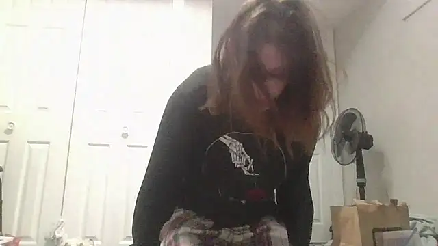 Snapshot of TheSexiest2025 chatting on February 20, 9:53 pm TheSexiest2025 online show from February 20, 9:53 pm