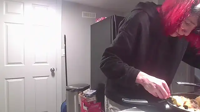 Snapshot of TheSexiest2025 chatting on March 14, 10:49 pm TheSexiest2025 online show from March 14, 10:49 pm