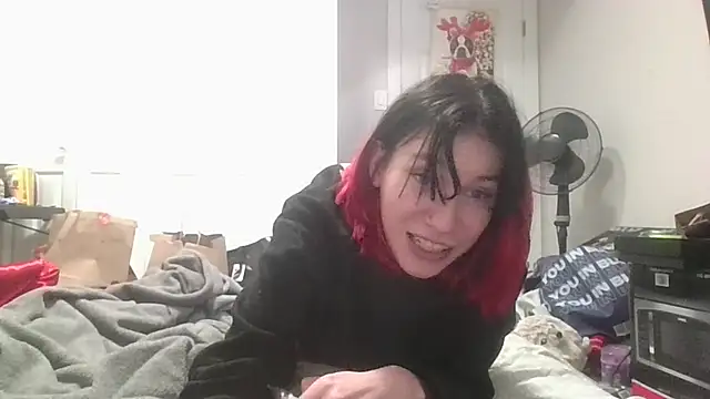 Snapshot of TheSexiest2025 chatting on March 19, 8:43 pm TheSexiest2025 online show from March 19, 8:43 pm