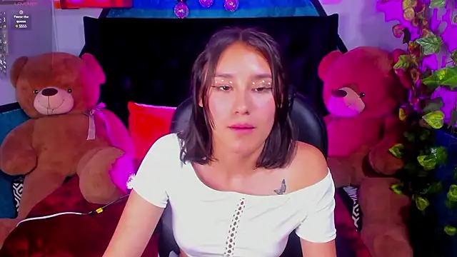  Sophie  miller online show from December 2, 11:51 pm