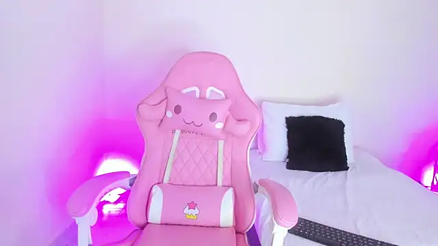 Pammela Smith online show from January 30, 10:51 pm