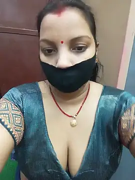 Snapshot of Manjudear chatting on June 24, 6:01 am Manjudear online show from June 24, 6:01 am
