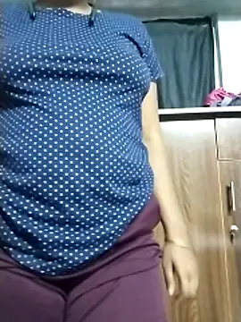 MAGIC COUPLE INDIA online show from February 11, 11:04 am