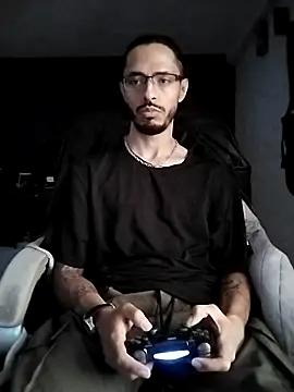 Donstark6669 online show from March 24, 9:42 pm