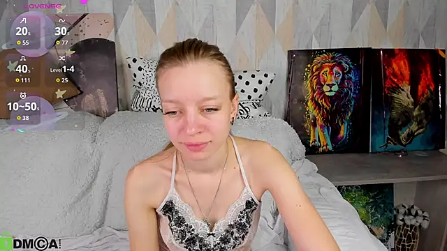 Michelle Blond online show from October 12, 6:12 am