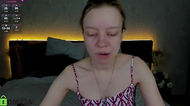 Michelle Blond online show from February 17, 8:55 am