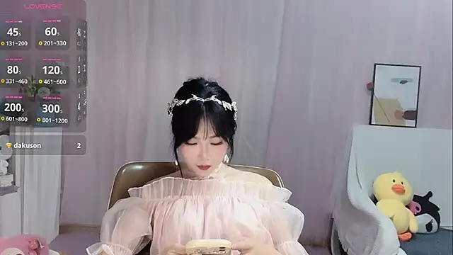 LaoSHI-999 online show from October 18, 11:11 am