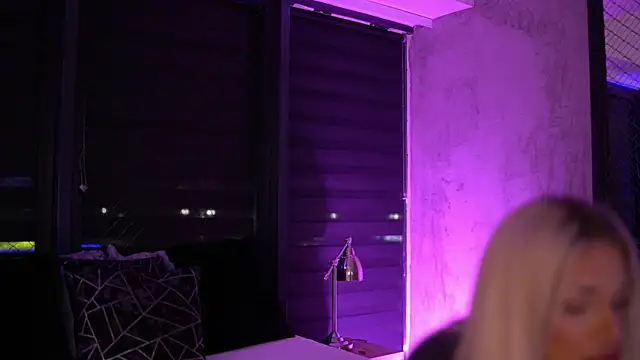 Candy Ivy online show from November 1, 7:05 pm