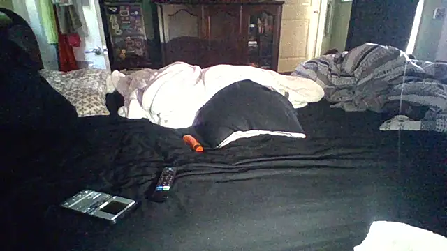 ThatPlatinumD online show from February 20, 9:26 pm